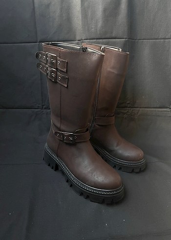Kahverengi Tokalı çizme (28) - Görsel 7
