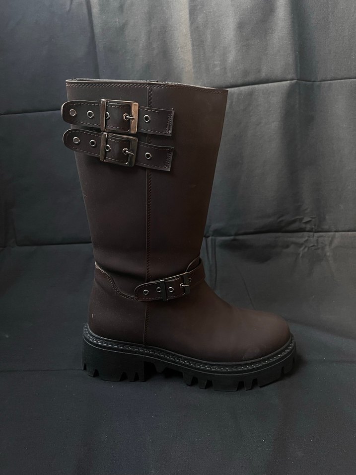 Kahverengi Tokalı çizme (28) - Görsel 4