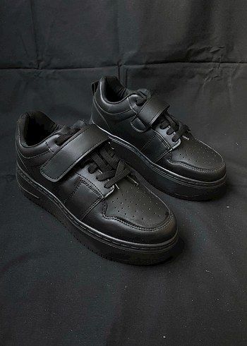 Siyah Spor Ayakkabı (32) - Görsel 3