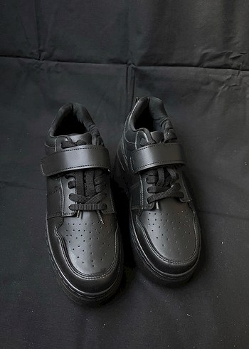 Siyah Spor Ayakkabı (32) - Görsel 2