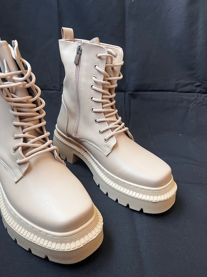 Nude Bağcıklı Bot (41) - Görsel 2