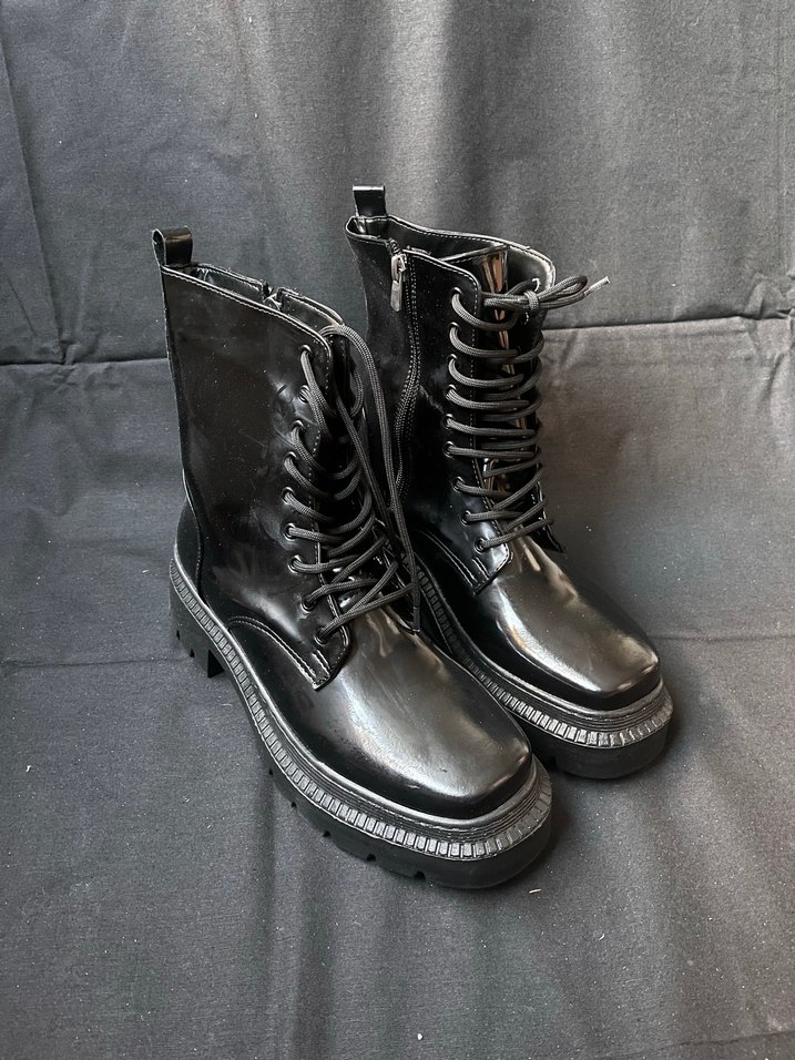 Siyah rugan bot (35) - Görsel 2