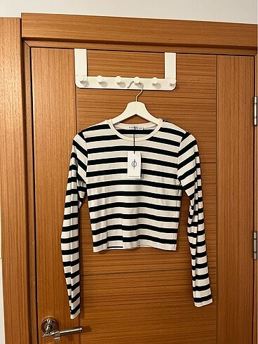 Stradivarius M Body (yeşil-beyaz çizgili)