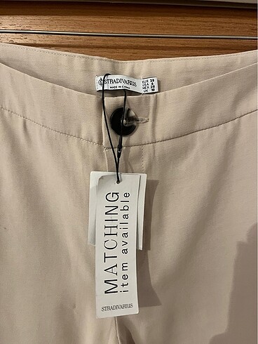 Stradivarius Stradivarius 38 beden Krem Kumaş Pantolon