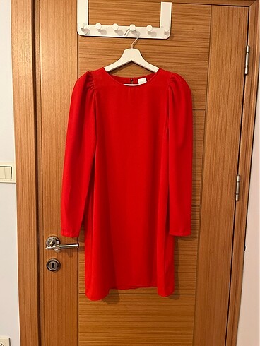 H&M S Vatkalı Kırmızı Elbise