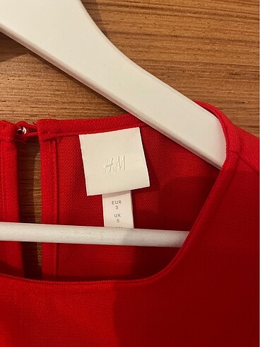 H&M H&M S Vatkalı Kırmızı Elbise