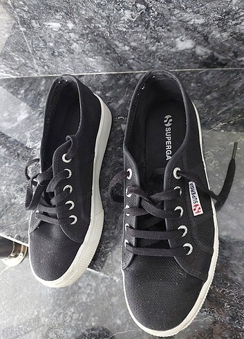 37,5 Beden Superga Ayakkabi