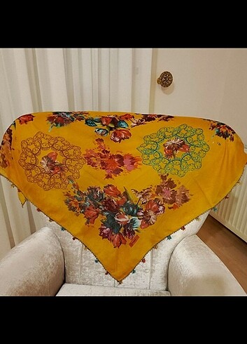 İğne oyalı pamuk tülbent