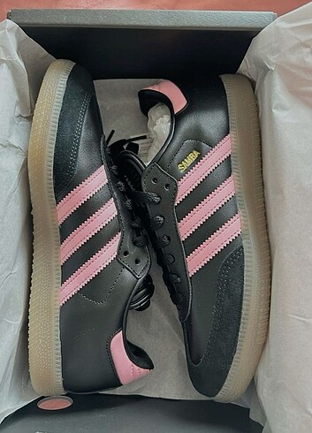 Adidas samba og spor ayakkabı