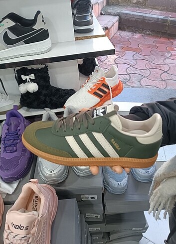 Adidas samba og spor ayakkabı yeşil