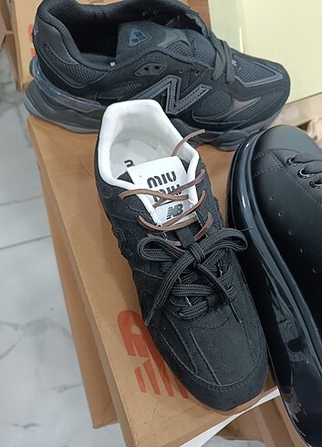 MIU MIU × NEW BALANCE 530 SNEAKERS SIYAH