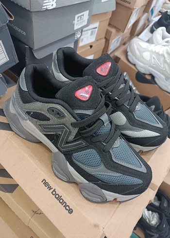 New Balance 9060 Spor Ayakkabı