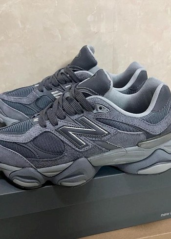 New Balance 9060 Spor Ayakkabı