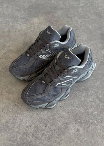 38 Beden New Balance 9060 Spor Ayakkabı