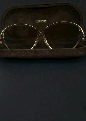 Beden Tom Ford TF178