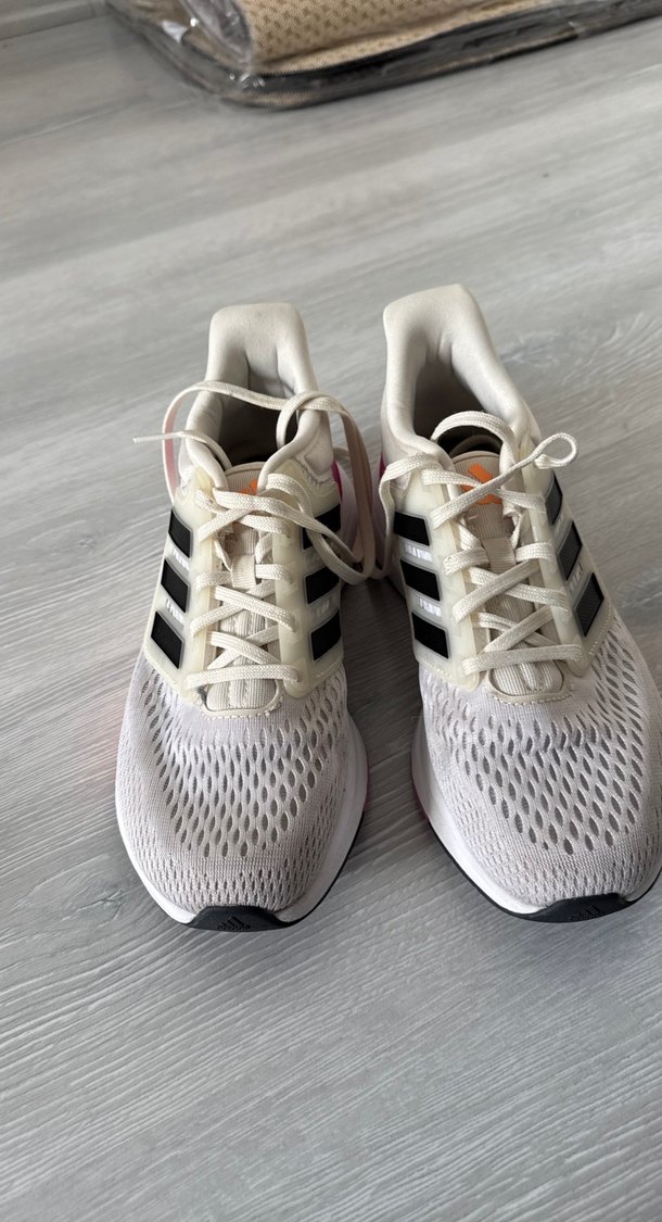 Kadın Spor Ayakkabı - Görsel 2