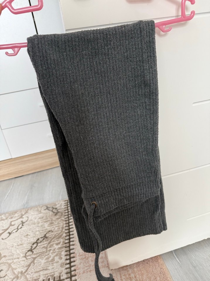 İpli Gri Eşofman - Görsel 2