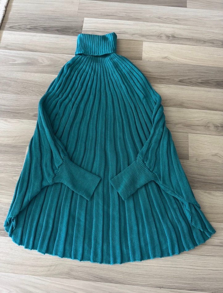 Turkuaz Pliseli Boğazlı Triko - Görsel 2