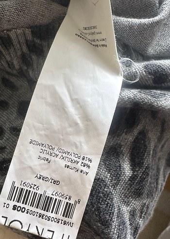 Gri Leopar Desenli V Yakalı Kadın Kazak - Görsel 6