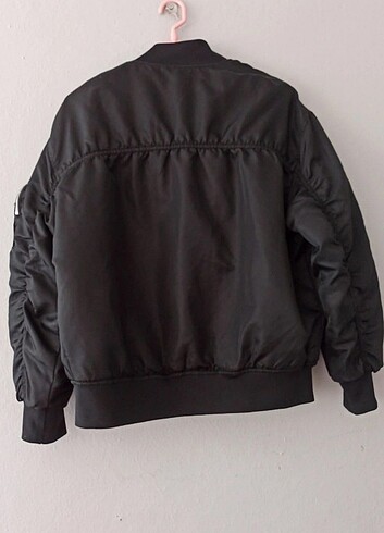 s Beden siyah Renk Bershka bomber ceket