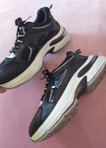 Diğer Siyah Gri Bağcıklı Stiletto Topuklu Spor Ayakkabı