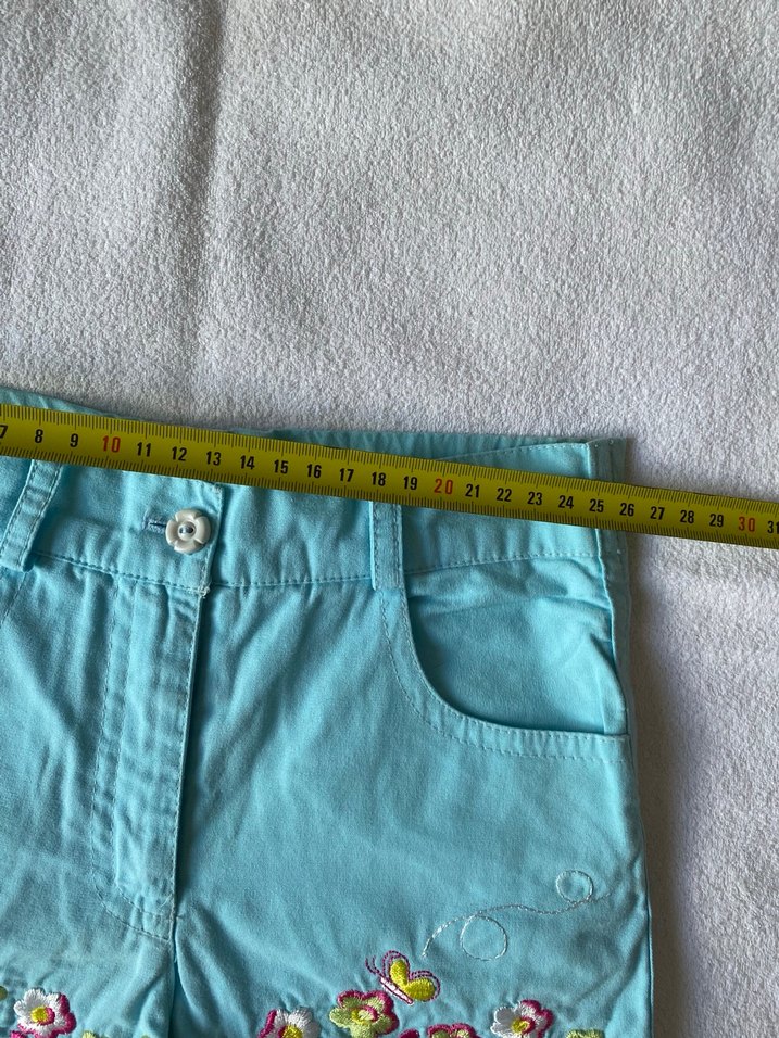 Nakışlı Turkuaz Kız Şortu - Görsel 5