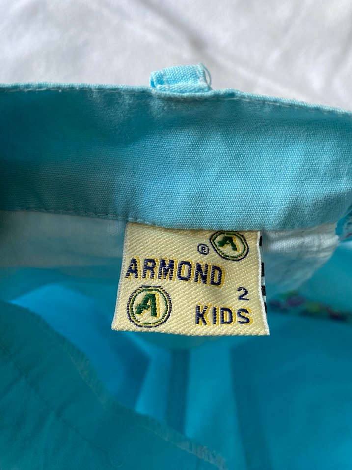 Nakışlı Turkuaz Kız Şortu - Görsel 4