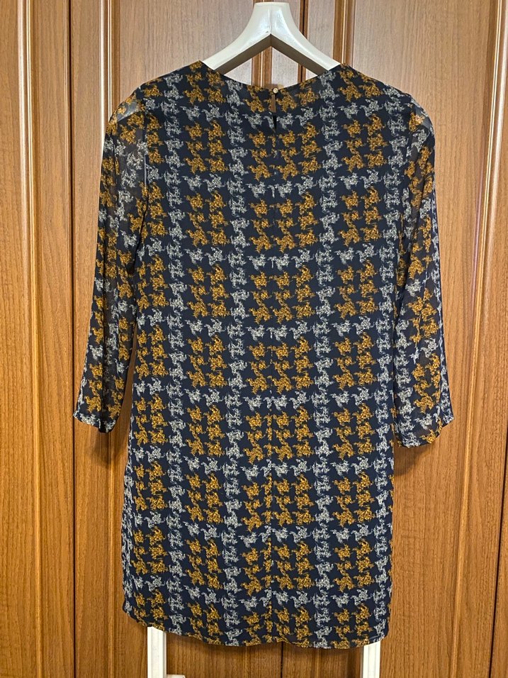 Yargıcı Desenli Şifon Elbise - Görsel 2