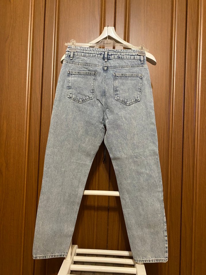 Düğmeli Açık Mavi Jean Pantolon - Görsel 3