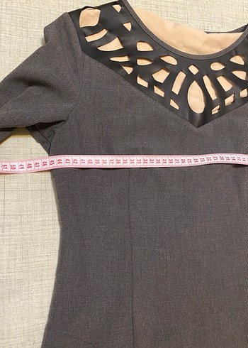 Lazer Oymalı Suni Deri Yakalı Gri Elbise - Görsel 7