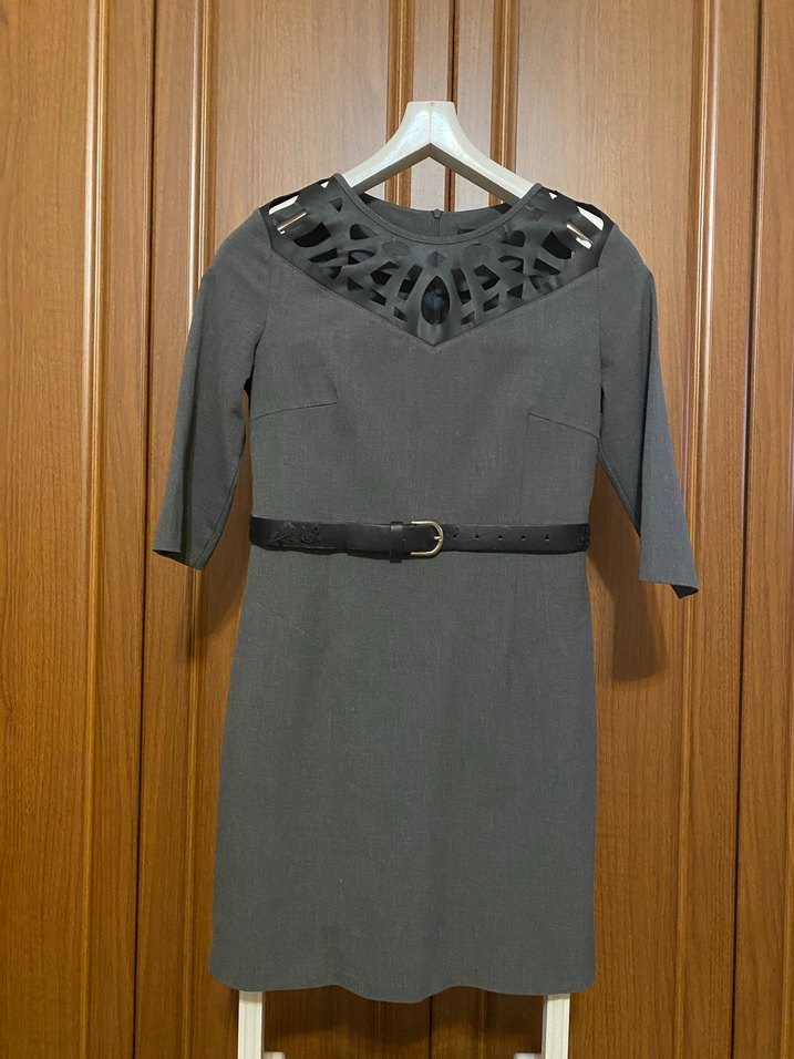 Lazer Oymalı Suni Deri Yakalı Gri Elbise - Görsel 2