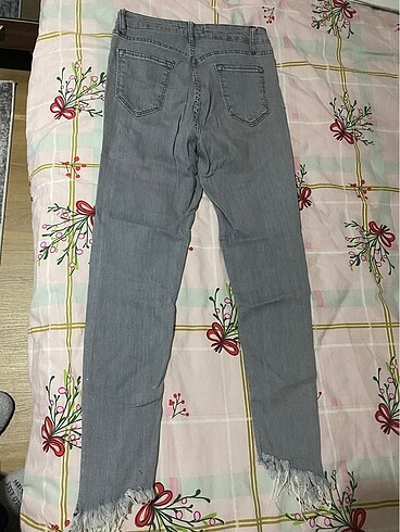 Pantolon desenli