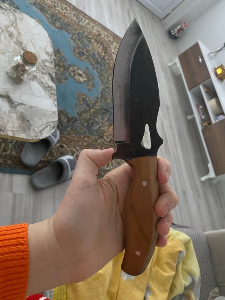 Kahverengi Ahşap Saplı Siyah Bıçak - Görsel 2