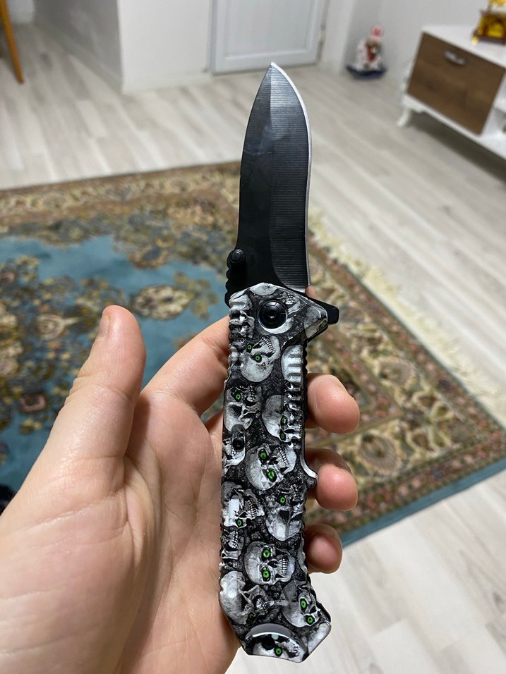 Kafatası Detaylı Koyu Gri Cep Bıçağı - Görsel 4