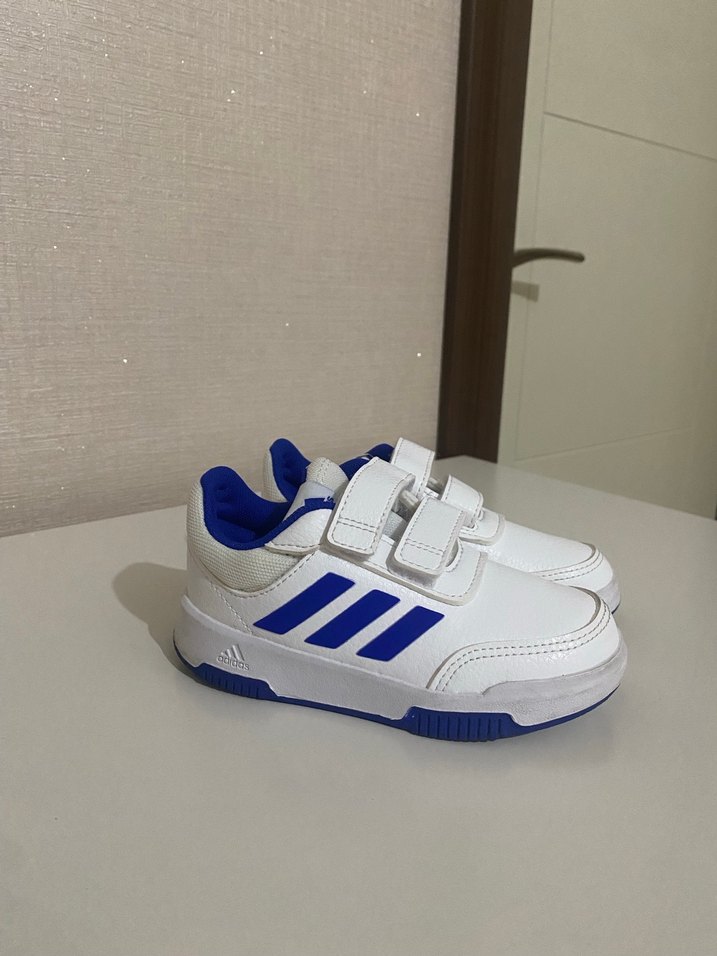 Orijinal Adidas Çocuk Beyaz Spor Ayakkabı - Cırt Cırtlı - Görsel 2