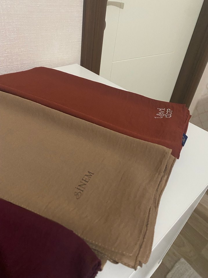 Az kullanılmış şal - Görsel 2