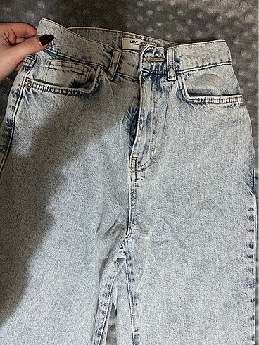 Mom Jean