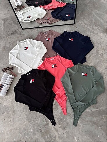 m Beden Tommy Hilfiger Bodysuit?