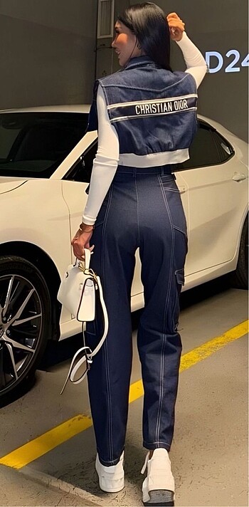 Dior Christian Dior Denim Takım?