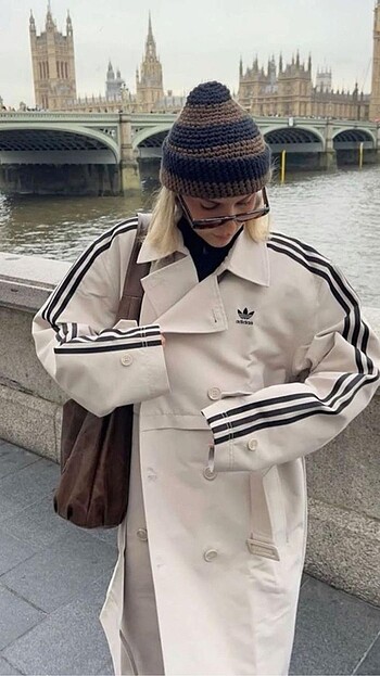 Adidas Adidas Trençkot ?