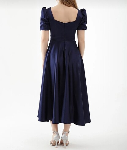 Kare yaka balon kollu midi elbise - Görsel 5