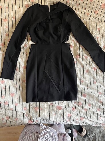 siyah mini elbise