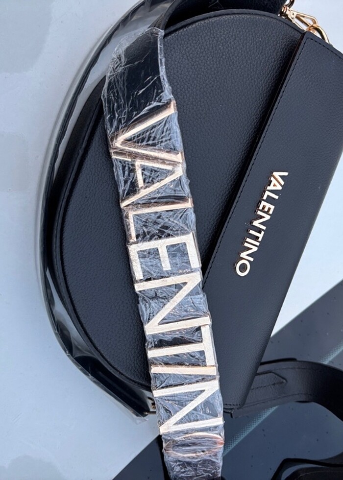 VALENTİNO Özel İlan - Görsel 2