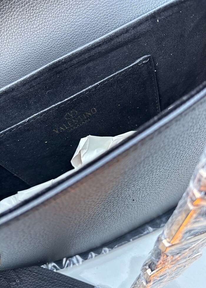 VALENTİNO Özel İlan - Görsel 4