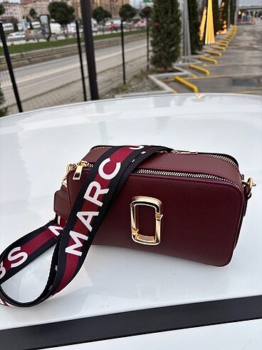 Beden Marc Jacobs