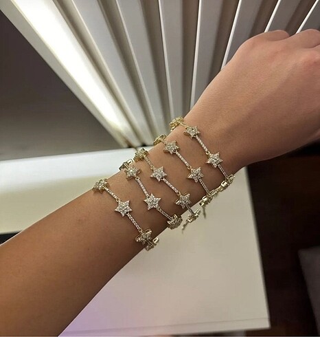 Gold yıldız bileklik