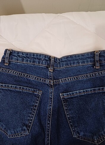 26 Beden Mom fit jean