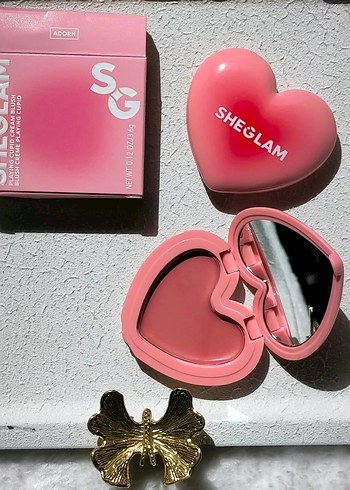 SheGlam Kalp Şeklinde Pastel Pembe Allık