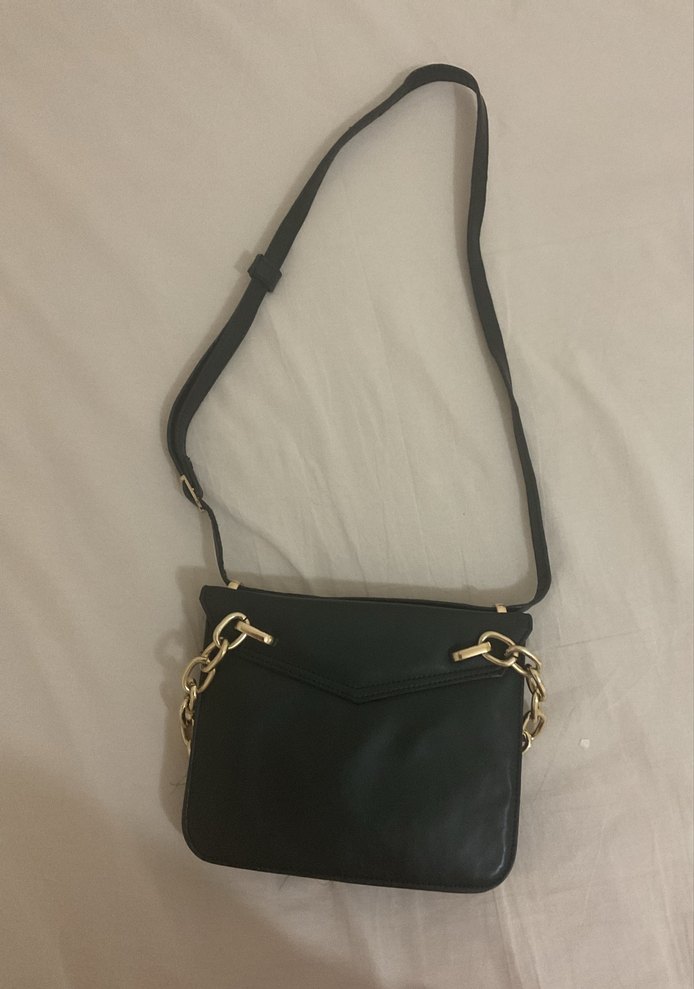 Zincir Detaylı Siyah Deri Çanta - Görsel 2