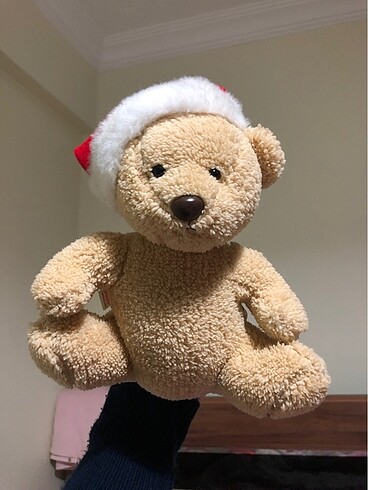 Diğer kırmızı şapkalı peluş oyuncak